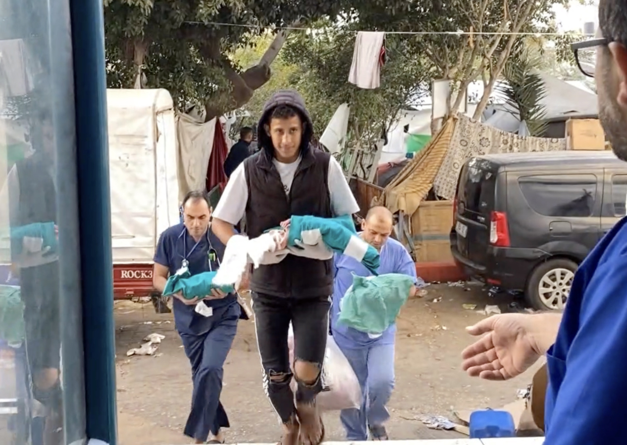 İsrail ordusu, Gazze'deki Şifa Hastanesinin boşaltılmasını istedi!