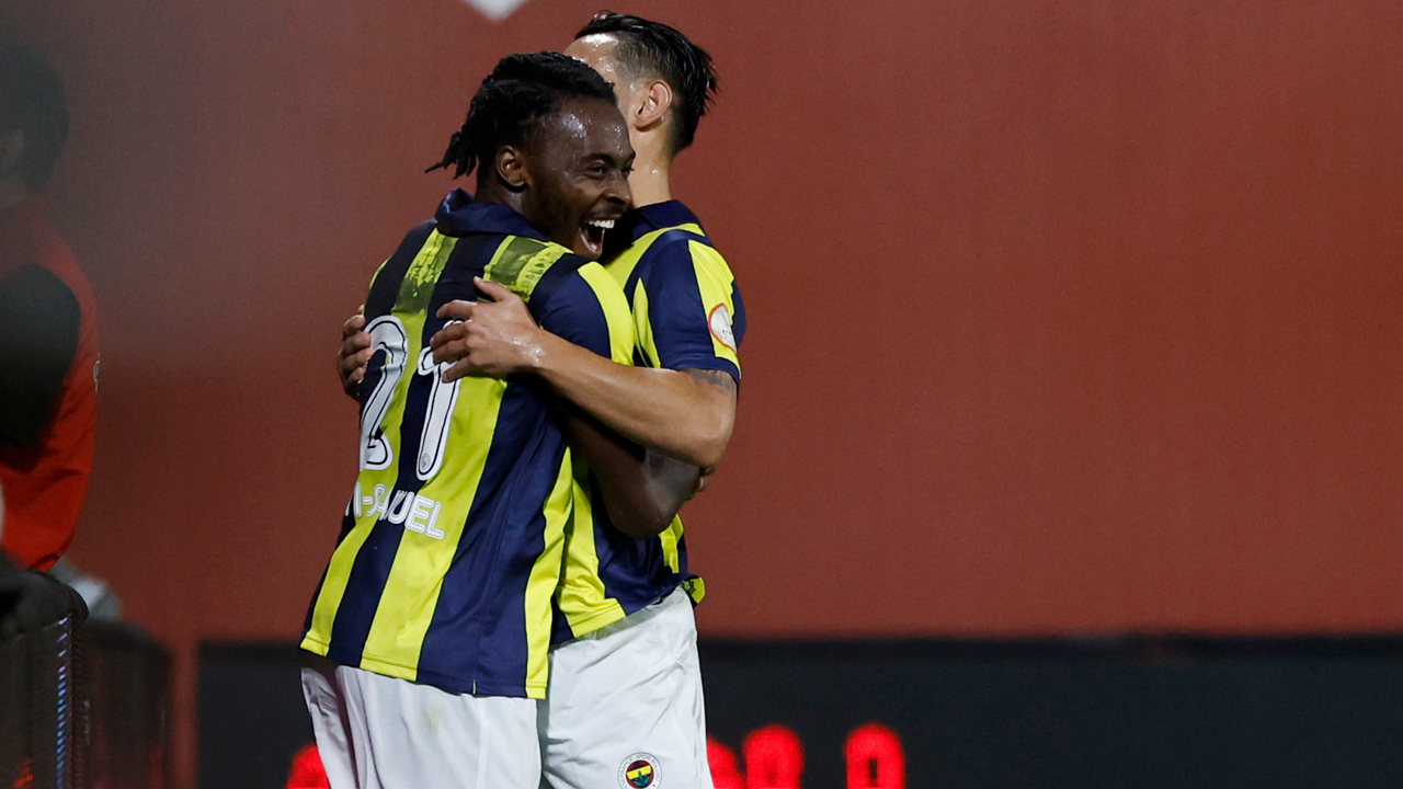 Fenerbahçe Bright Osayi-Samuel için harekete geçti