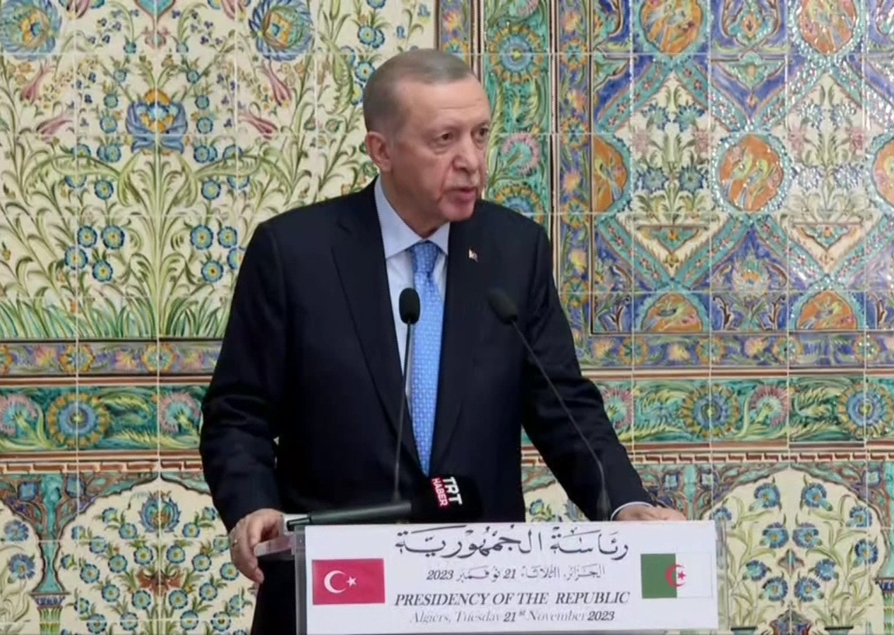 Cumhurbaşkanı Erdoğan'dan Cezayir'de Gazze mesajı: Başkenti Doğu Kudüs olan bir Filistin artık kaçınılmazdır