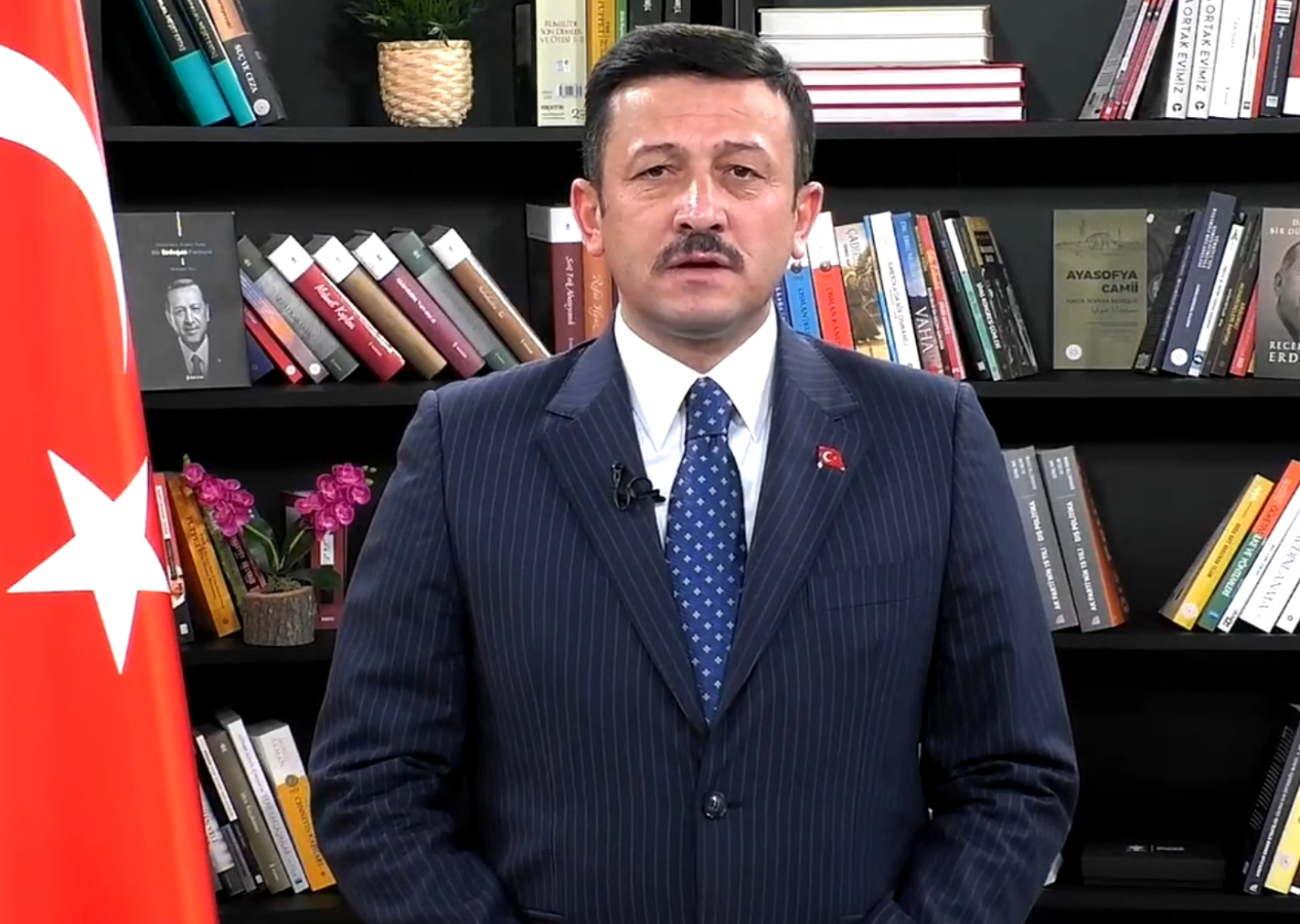 AK Partili Hamza Dağ'dan Tunç Soyer açıklaması: 'Siyasi mağduriyet çıkarmak istiyor'