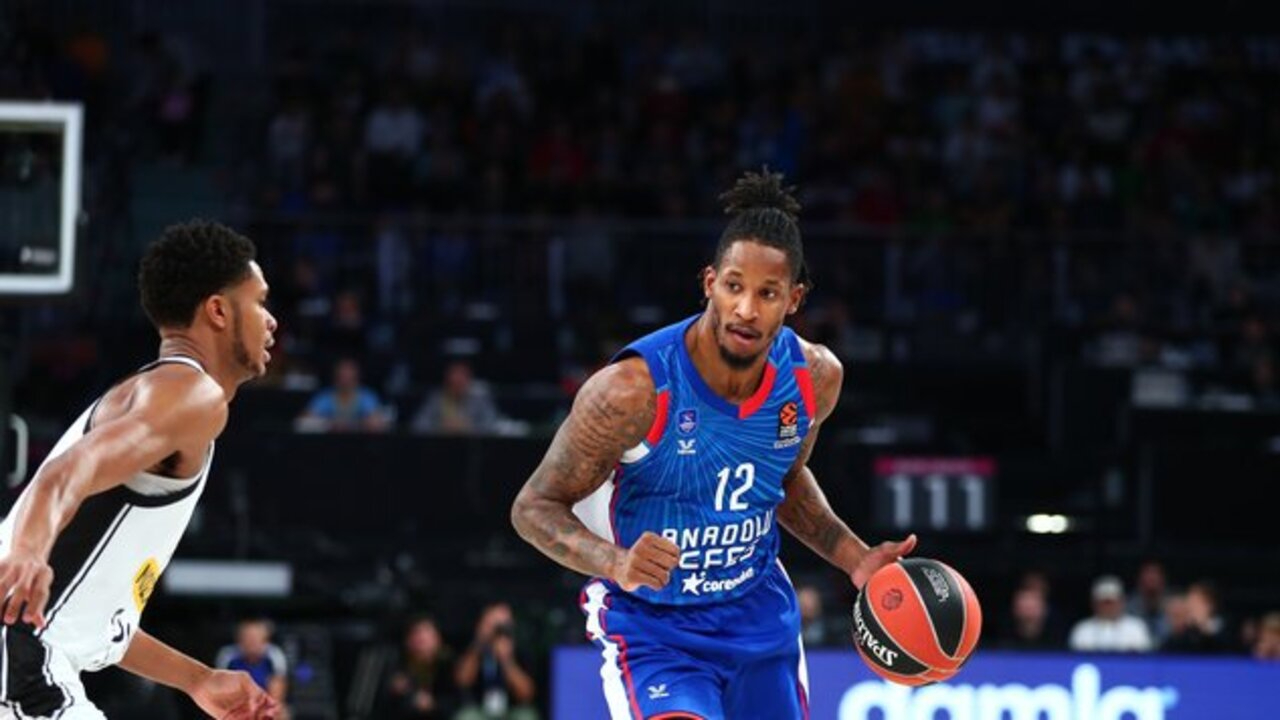 Anadolu Efes 100 - 94 Partizan | Maçın özeti