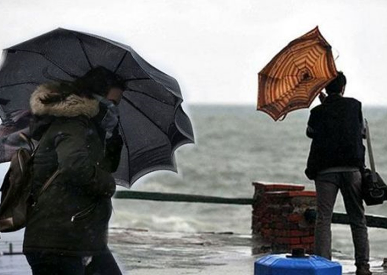 Meteorolojiden 64 il için kritik uyarı! Aman dikkat, fırtınada savrulmayın! Saatte 100 km hızla esecek! Şiddetli yağış ve kar alarmı da verildi