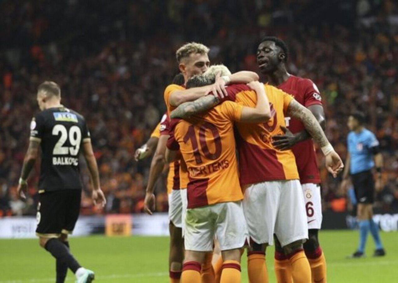 Galatasaray 4 - 0 Alanyaspor | Maçın geniş özeti