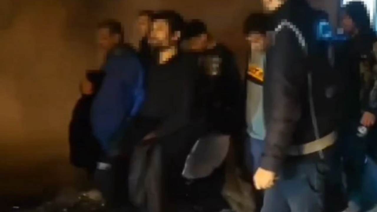 İstanbul'da kaçak göçmen operasyonu: 262 kişi yakalandı