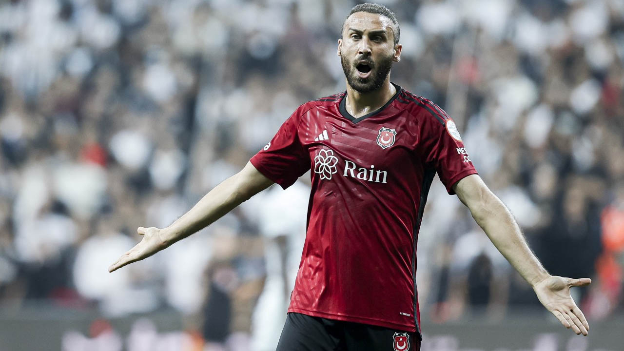 Cenk Tosun 33 farklı takıma gol atarak Burak Yılmaz'ı geride bıraktı