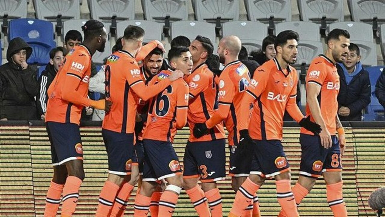 Başakşehir 4-1 Pendikspor | Maçın özeti
