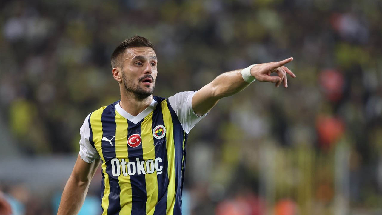 Dusan Tadic Fenerbahçe'yi zirvede tutuyor