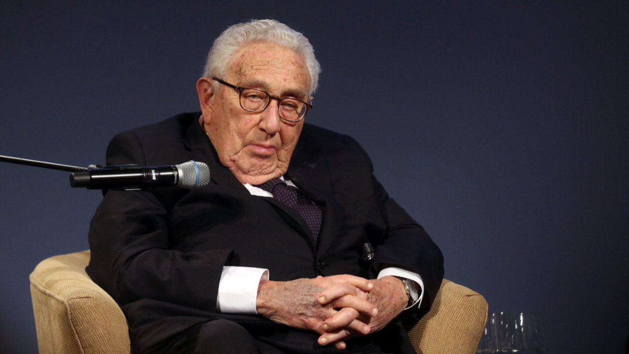 Öldü Allah'ın belası... ABD'nin bütün katliamcı dış politikasının fikir babası Henry Kissinger, 100 yaşında öldü!