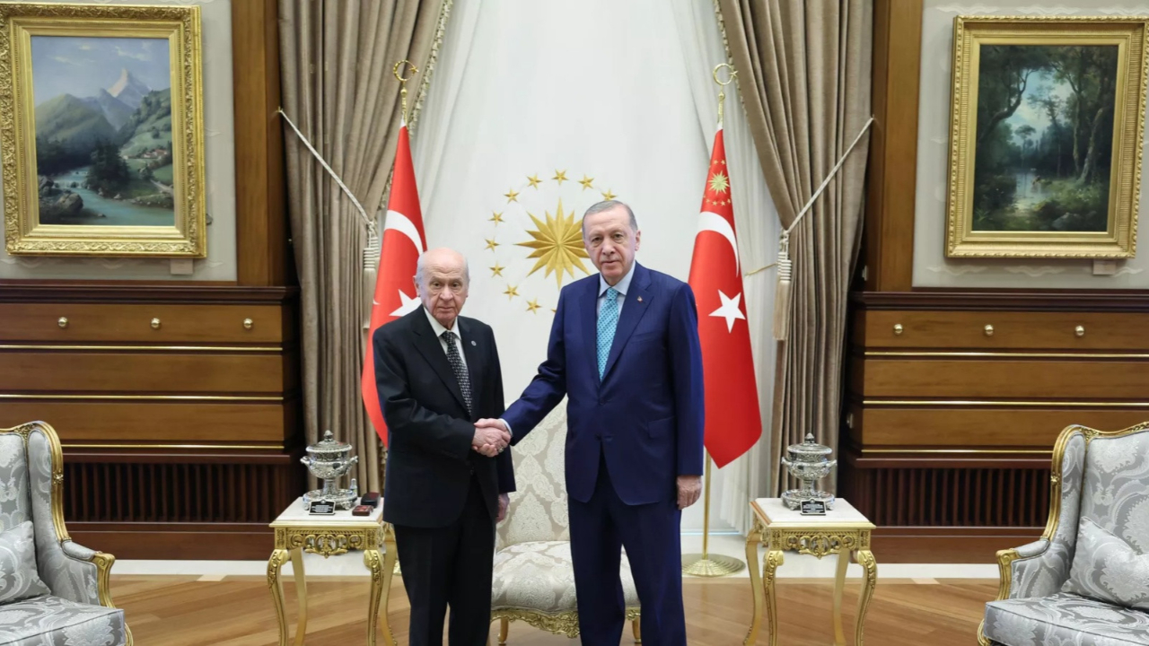 Cumhurbaşkanı Erdoğan, saat 15:00'te Bahçeli ile görüşecek!