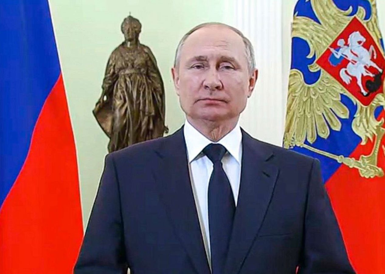 Putin'den Batı'ya tehdit gibi açıklama: Tavrımızı göstereceğiz