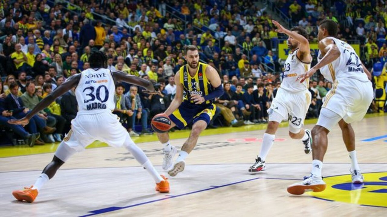Fenerbahçe Beko 100 - 99 Real Madrid | Maçın özeti