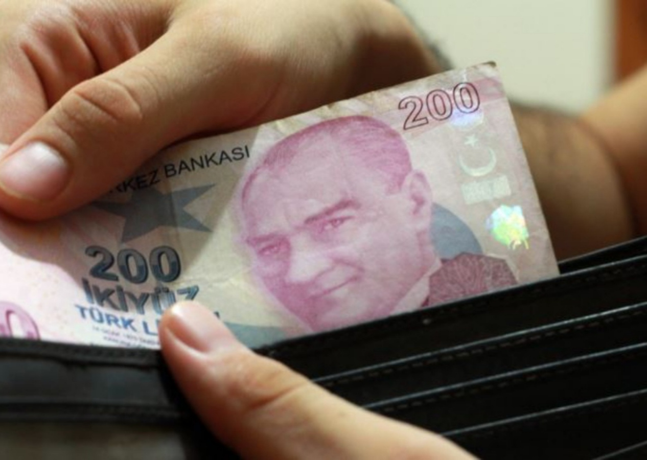 Zam maratonunda geri sayım başladı! Türk-İş asgari ücrette pazarlığın başlayacağı rakamı açıkladı