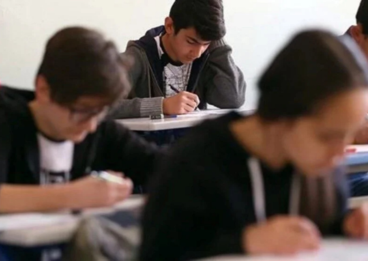Öğrenciler merakla bekliyordu! MEB ortak sınav konularını açıkladı...