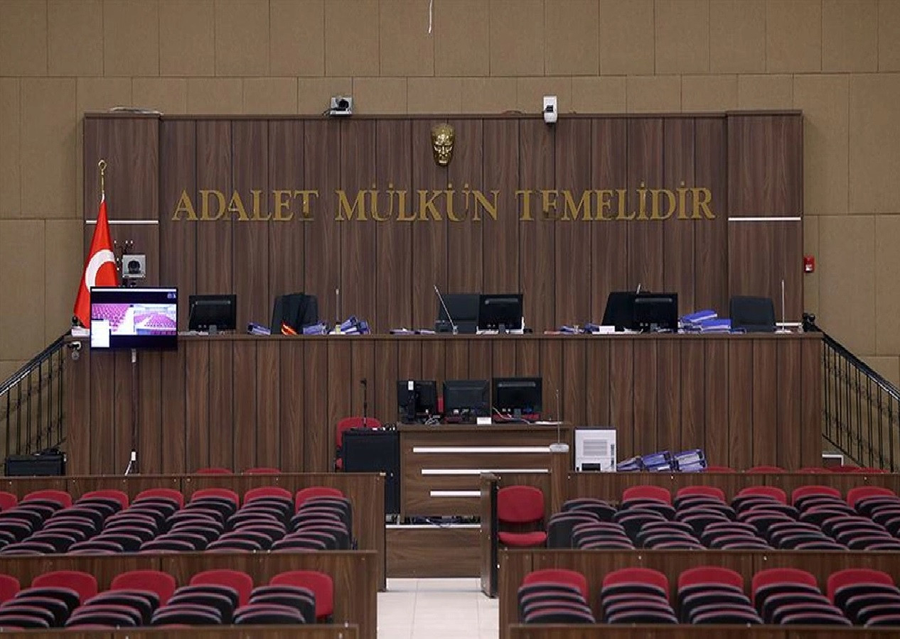 Zonguldak'ta öğrencisini darp eden öğretmene dava açıldı!
