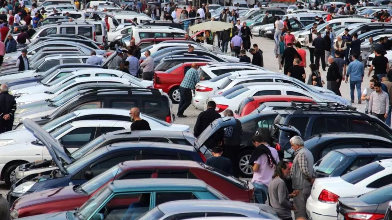 İkinci el otomobil satışı ile ilgili sıcak gelişme! 6 ay 6 bin km ve ilan kısıtlama süresi uzatıldı...
