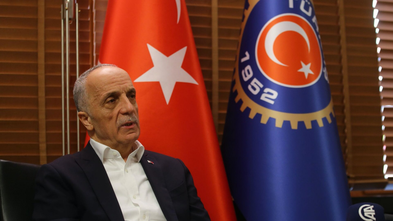 TÜRK-İŞ Başkanı Atalay'dan asgari ücret açıklaması: Sürdürülebilir bir şey değil
