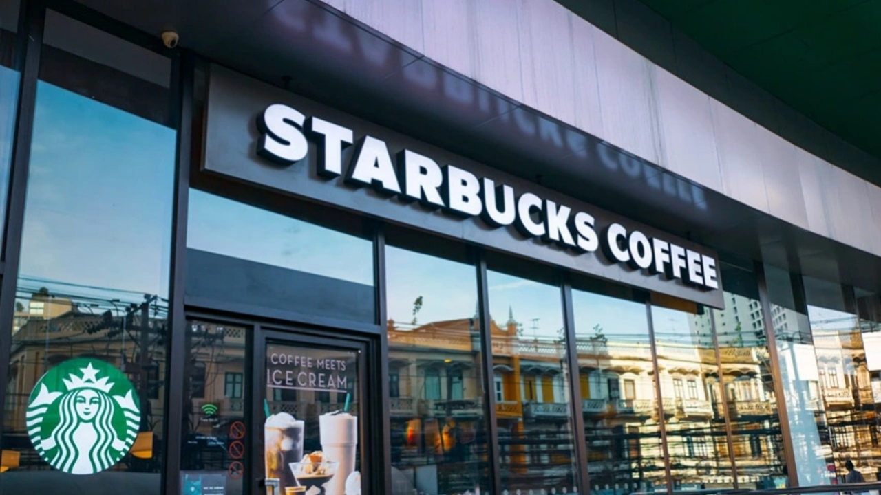 Boykot etkisi! Starbucks hisseleri borsada hızla kan kaybediyor
