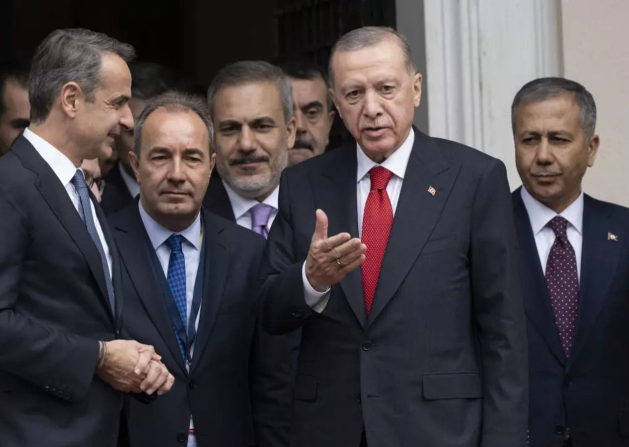 Yunanistan Başbakanı Kiryakos Miçotakis'ten Türkiye'ye iade-i ziyaret!