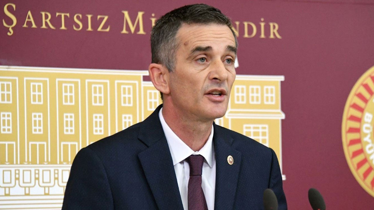 Ümit Dikbayır: İYİ Parti'den beni değil; adaleti, inancı, cesareti ihraç ettiler