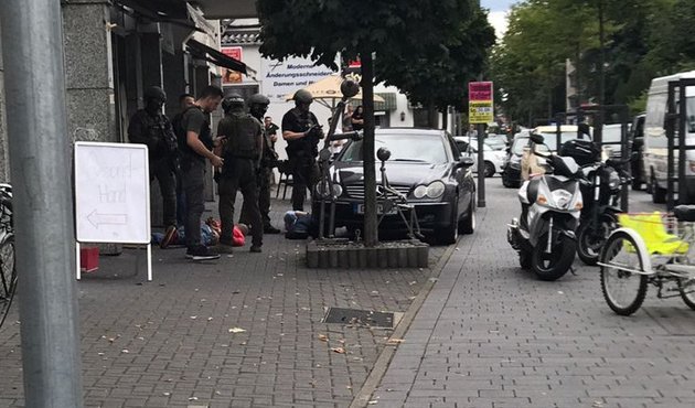 Almanya’da öldürülen Eşref’in son sözü: Ölüyorum karıcığım...