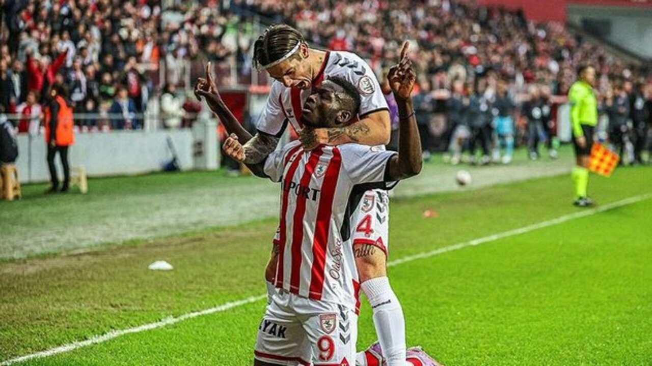 Samsunspor 4 - 2 Kasımpaşa | Maçın özeti