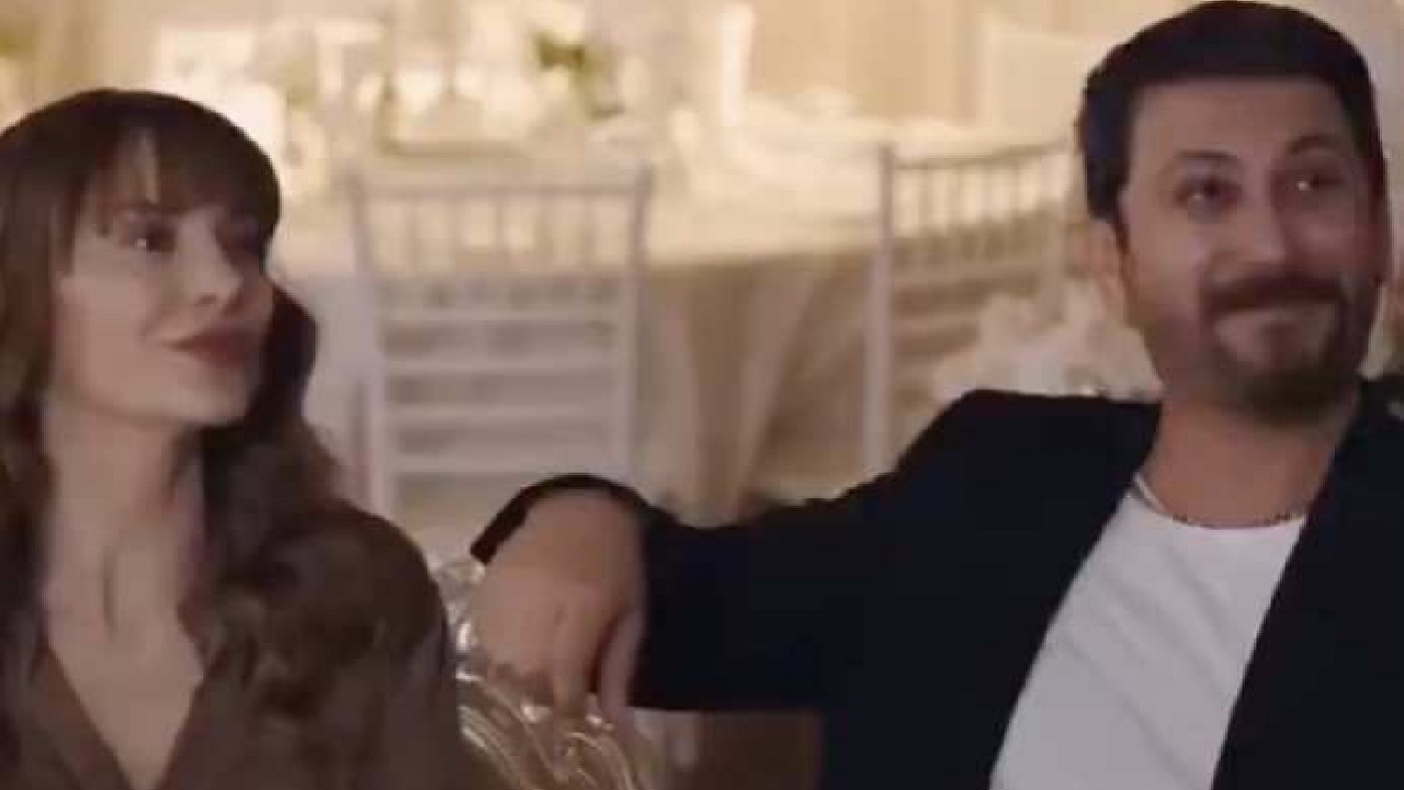 Kızılcık Şerbeti dizisinde çok konuşulacak sahne! Dilan ve Engin Polat çiftine gönderme yapıldı...
