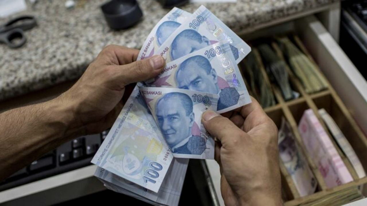 Yatırımcının yeni gözdesi! TL Mevduat faizlerinde önemli artış yaşandı