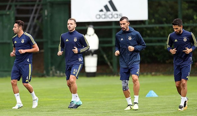 Fenerbahçe'de Vardar maçı öncesi Soldado şoku!