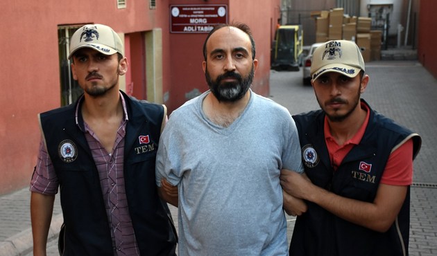 FETÖ'cü emniyet müdürü Kayseri'de yakalandı...