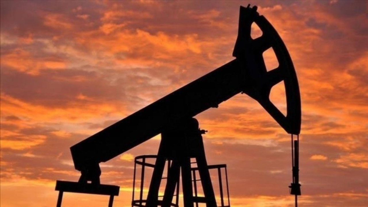 OPEC'in petrol üretimi kasım ayında azaldı