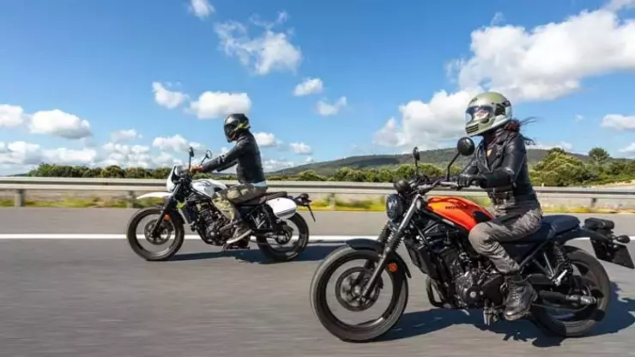 Otomobil satışlarından sonra, motorsiklet satışlarına da kısıtlama getirildi
