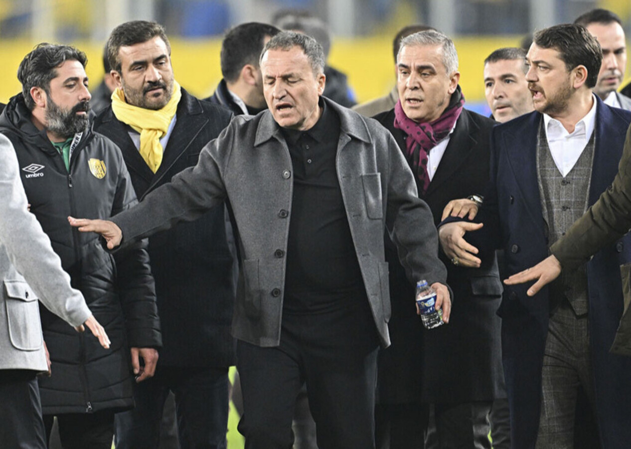 MKE Ankaragücü Başkanı Faruk Koca görevinden istifa etti!
