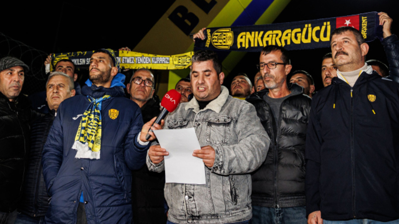 MKE Ankaragücü taraftarlarından Faruk Koca'ya destek: İmparator Faruk Koca
