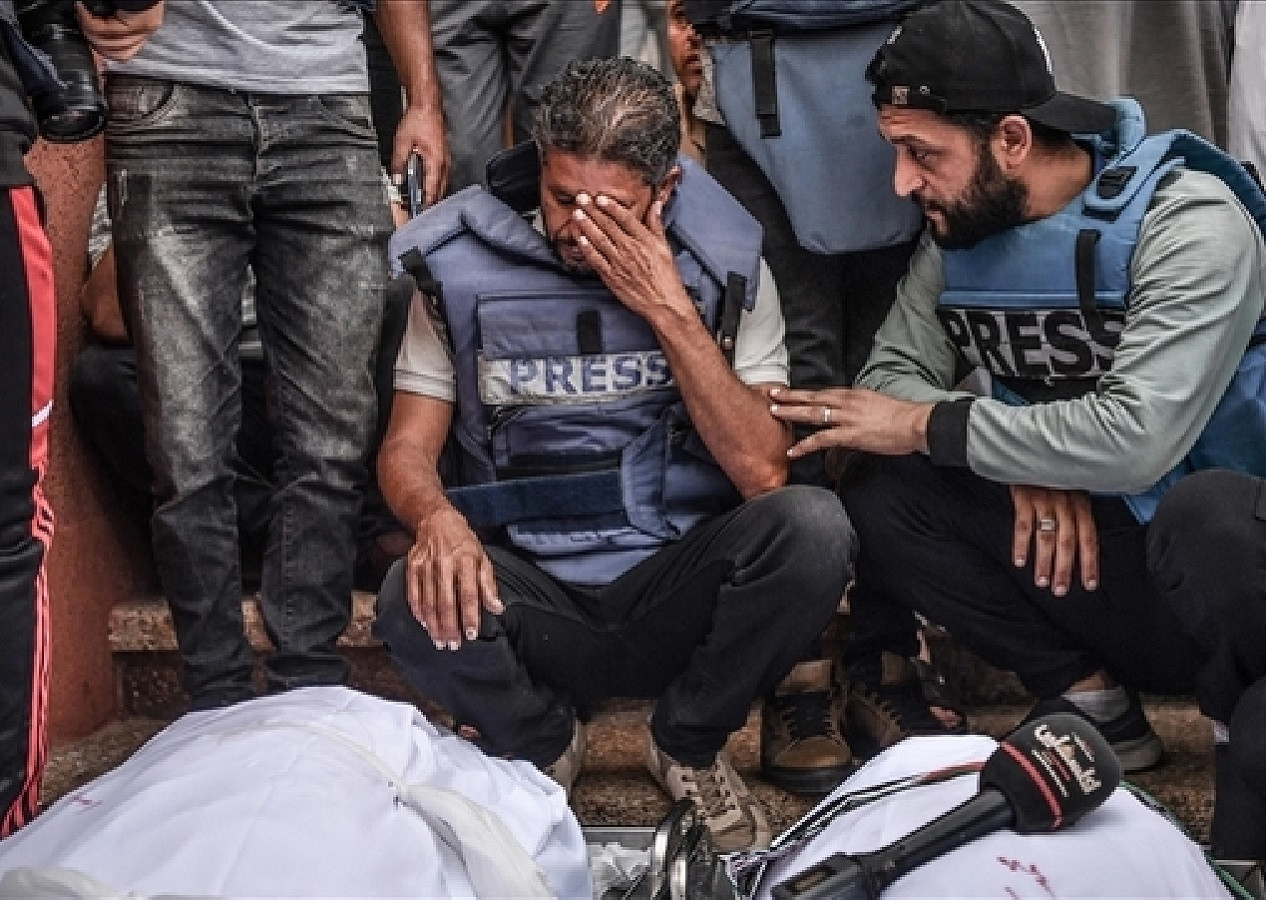 Gazze Şeridi'nde 2 Gazeteci daha öldürüldü...