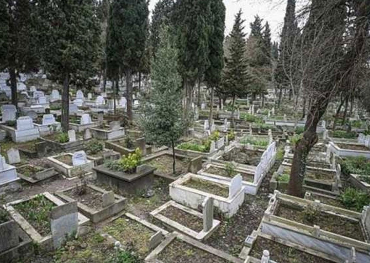 İBB karar aldı İstanbul'da mezar yeri ücretlerine zam geliyor!