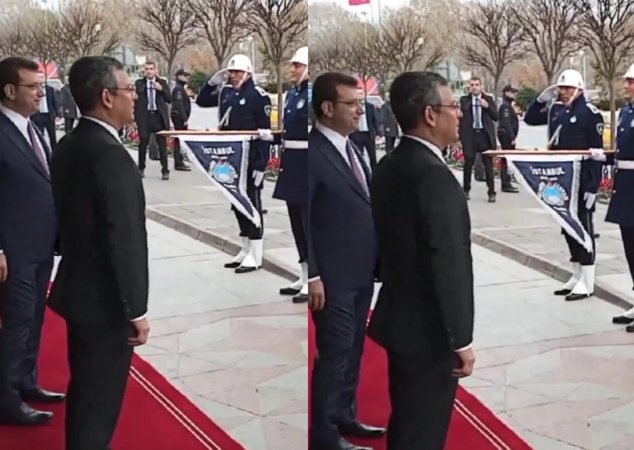 İmamoğlu ziyaretinde ilginç anlar! Özgür Özel, kırmızı halıda zabıtaları selamladı