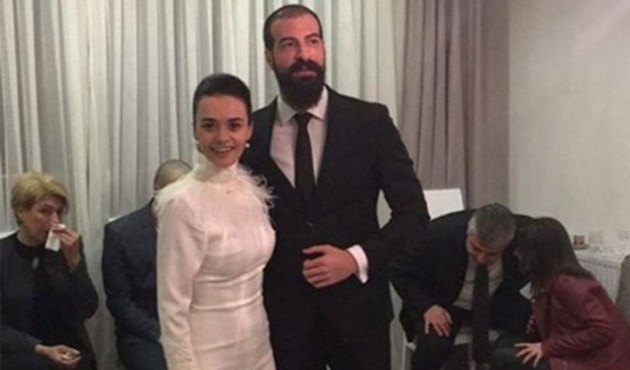 Oyuncu Hande Soral ve sevgilisinin düğün tarihi belli oldu!