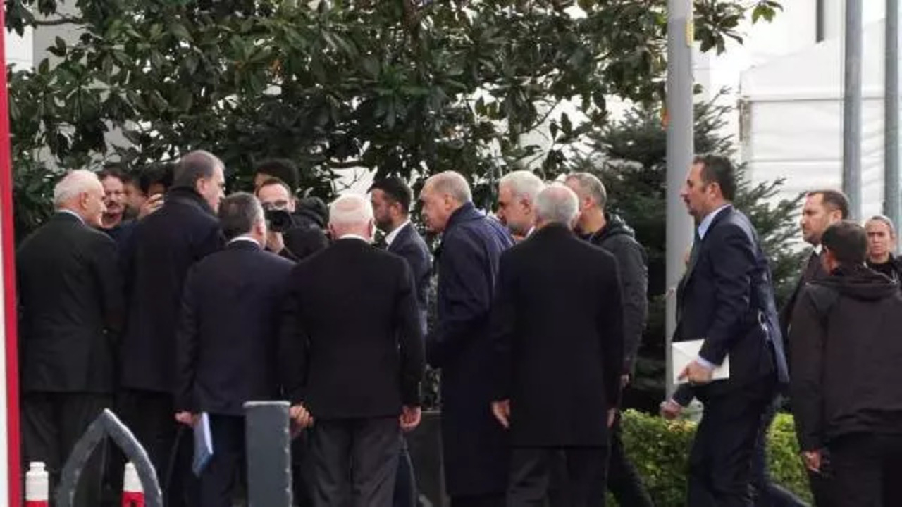 AK Parti İstanbul İl Başkanlığı'nda kritik toplantı!
