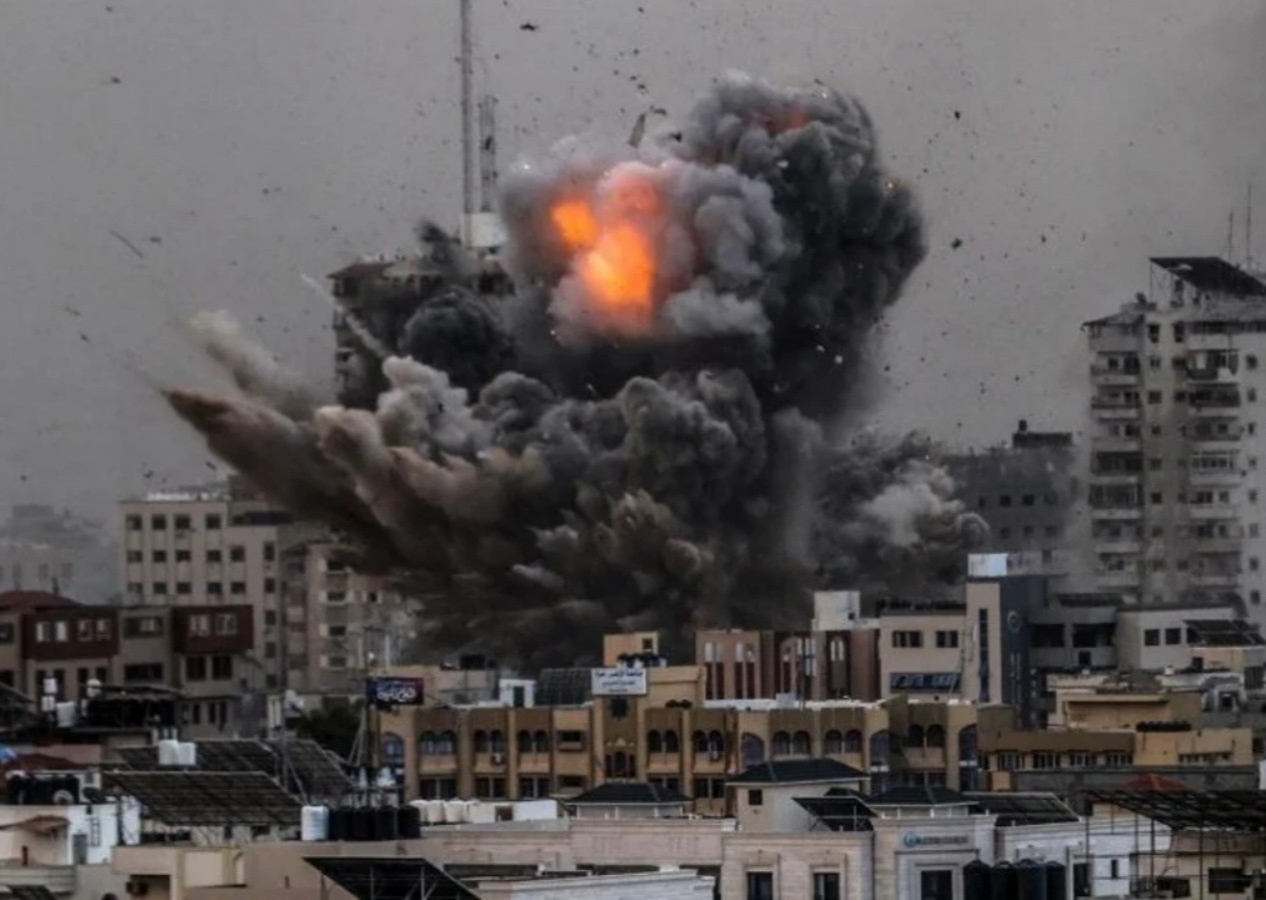 İsrail, Gazze'ye 53 bin ton bomba attı! 52 bin 500 konut yerle bir edildi...