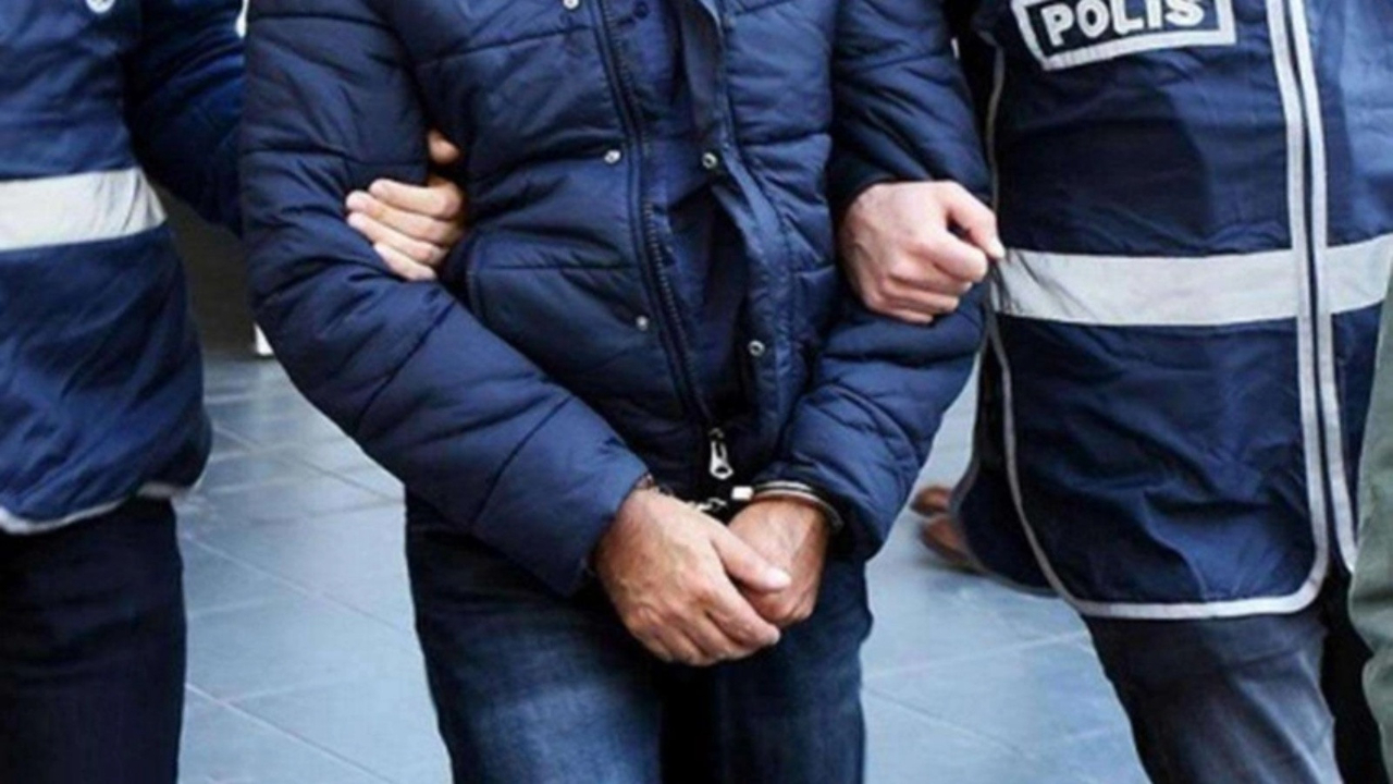 FETÖ'nün kamu mahrem yapılanmasına operasyon: 19 şüpheli gözaltına alındı!