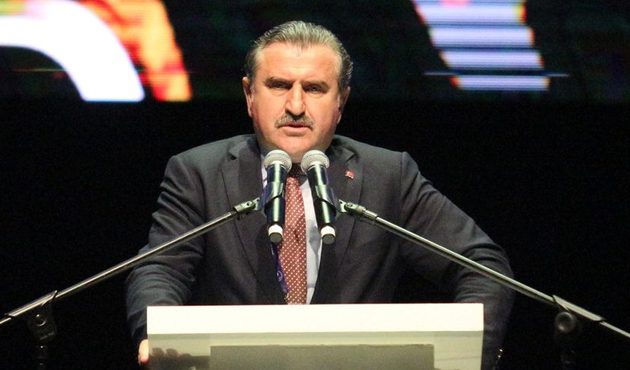 Bakan Osman Aşkın Bak’tan Beşiktaş’a teşekkür mesajı