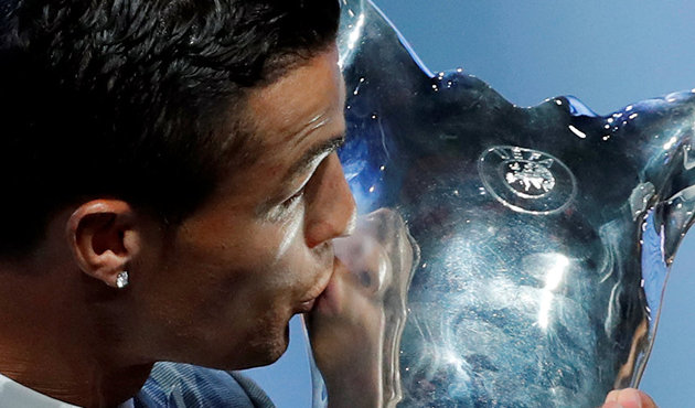 Ronaldo, Avrupa'da yılın futbolcusu seçildi!