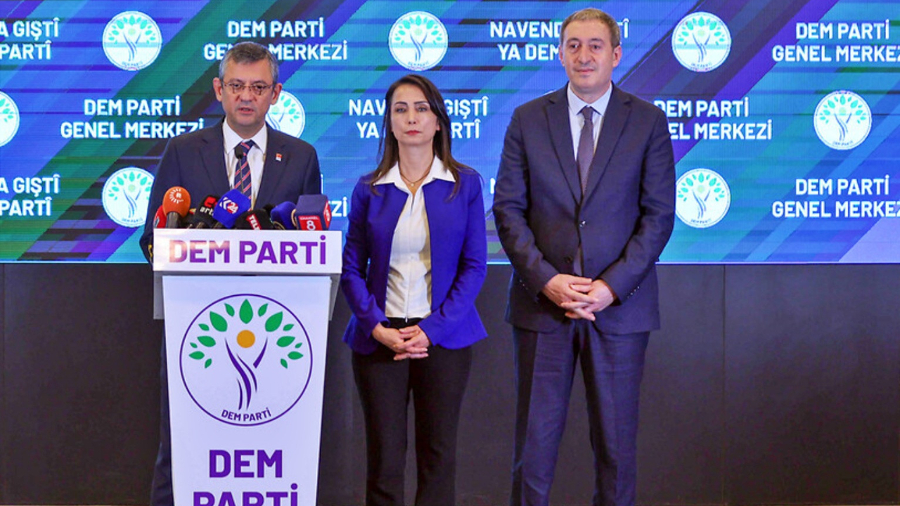 CHP terör bildirisini imzalamadı! Skandala tepkiler çığ gibi büyüyor: Özgür Özel'den sonra yeni CHP nereye sürüklendi!