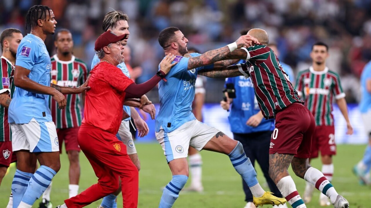 Dev final sona erdi, Felipe Melo ile Kyle Walker sahayı ringe çevirdi!