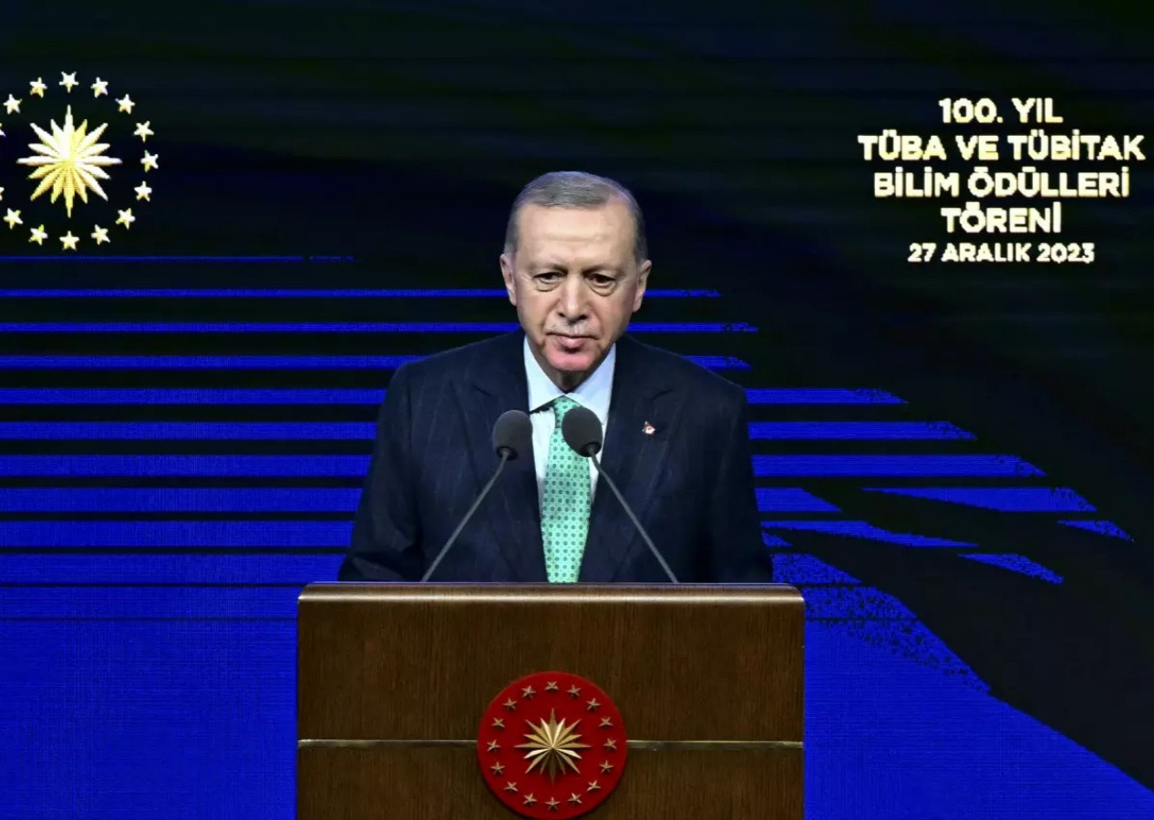 Cumhurbaşkanı Erdoğan'dan TÜBA Bilim Ödülleri Töreni'nde Netanyahu'ya sert tepki: Hitler'den farkı yok!