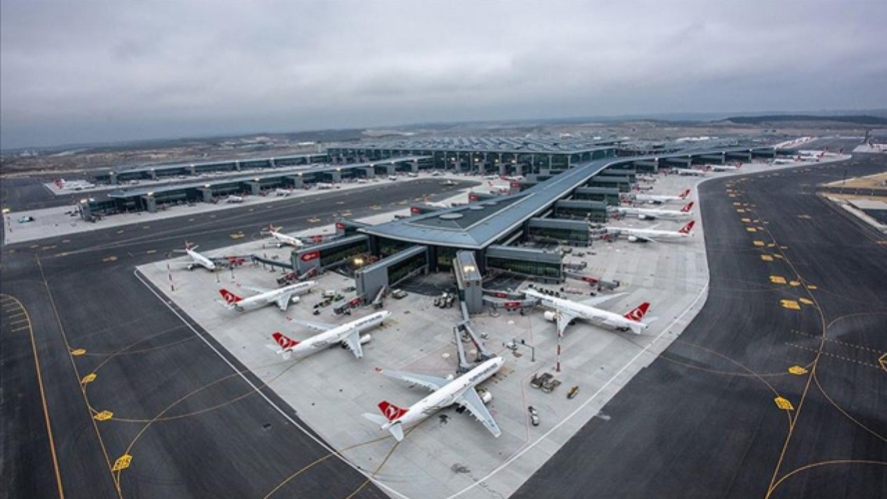 İstanbul havalimanlarından bu yıl  104 milyon 315 bin 857 kişi seyahat etti