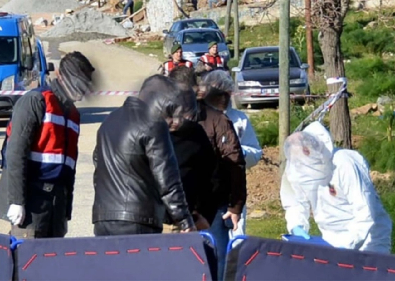 Muğla'da akılalmaz manyaklık! 5 erkek kadın kıyafeti giydirip makyaj yaptıkları erkeğe tecavüz etti...