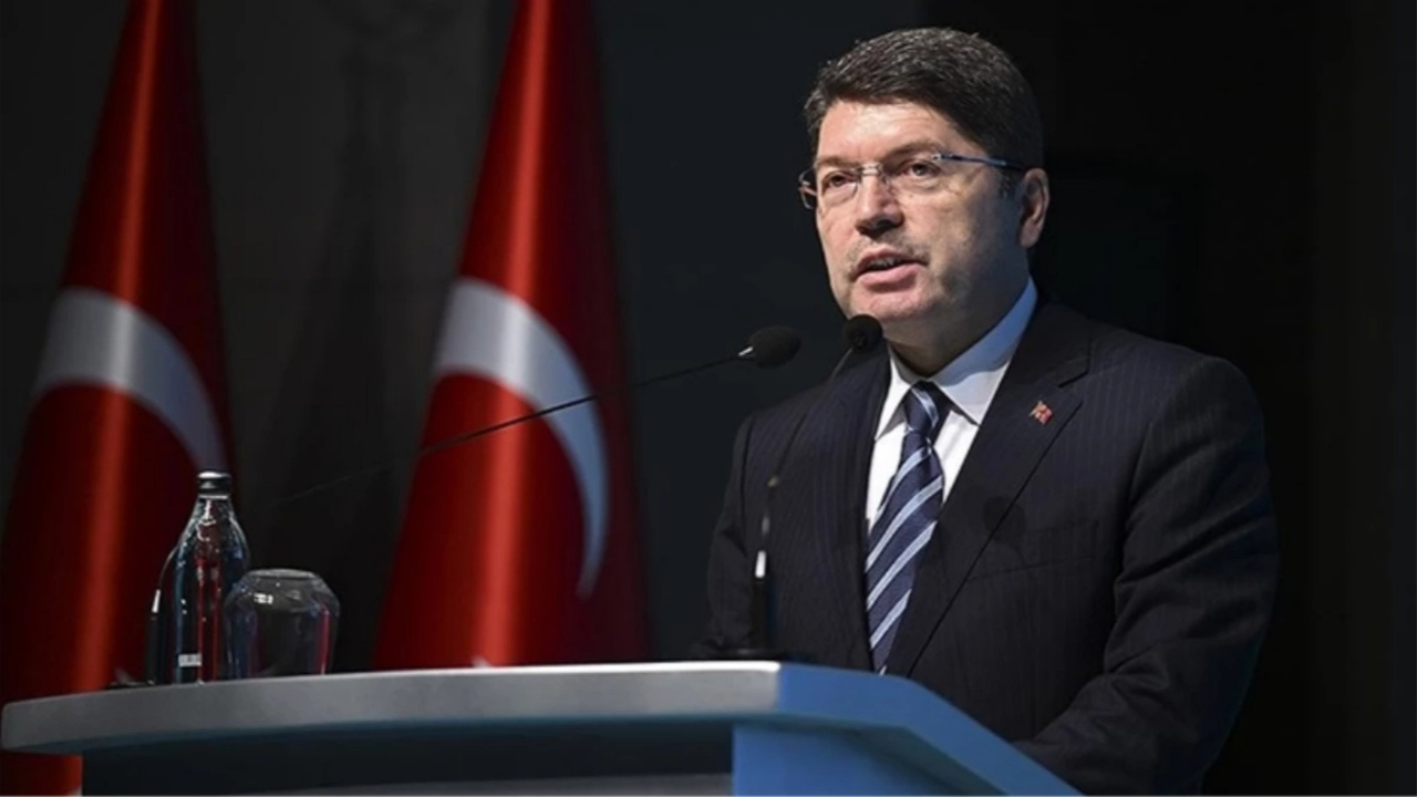 Adalet Bakanı Tunç duyurdu: Süper Kupa paylaşımlarına adli soruşturma!