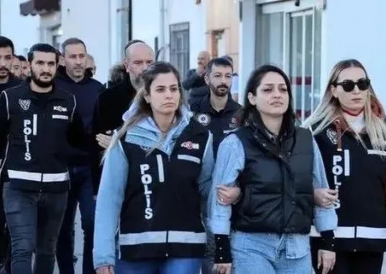 CHP'li belediyedeki 58 milyon TL'lik vurgunda dikkat çeken mesajlaşma! Mürüvet Sızlı: Kredi kartı geçmiyor, nakit getir!