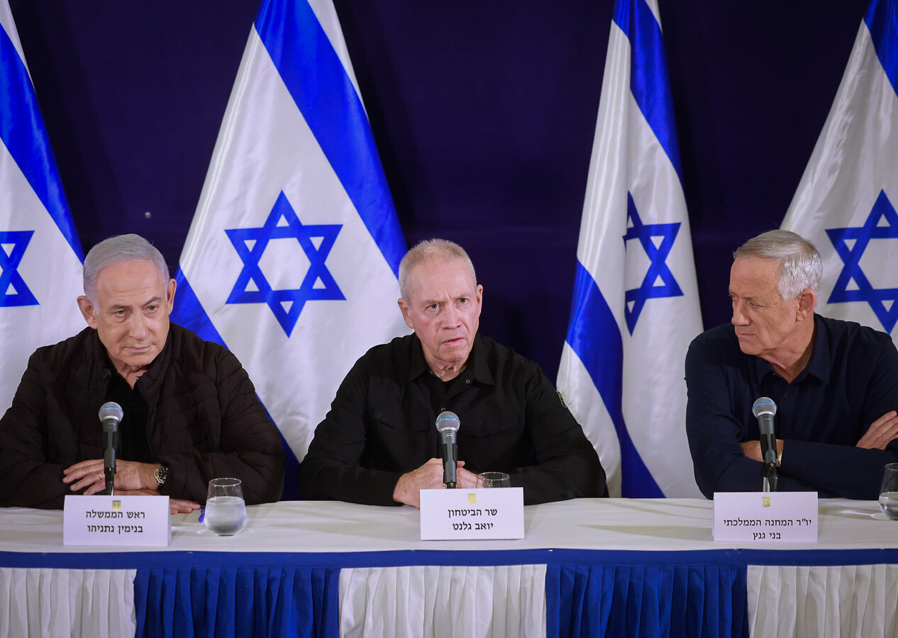 İsrail savaş kabinesinden Binyamin Netanyahu'ya karşı ayaklanma!